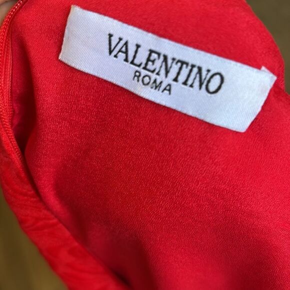 Valentino Roma Sleeveless A-line Fit & Flare Mini Dress w Rose Appliqués - Picture 4 of 10